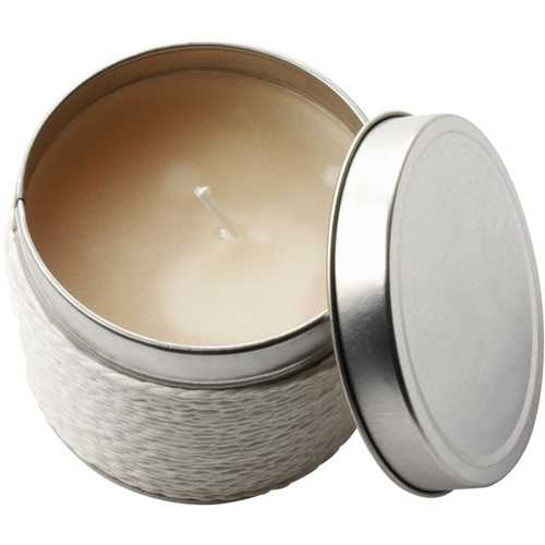 Fragranced candle in a tin