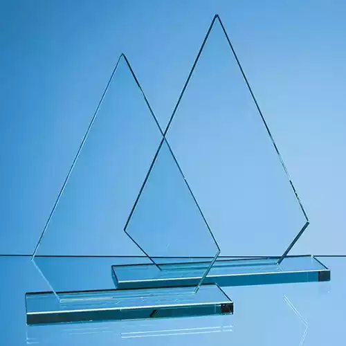 23cm x 17cm x 12mm Jade Glass Peak Award