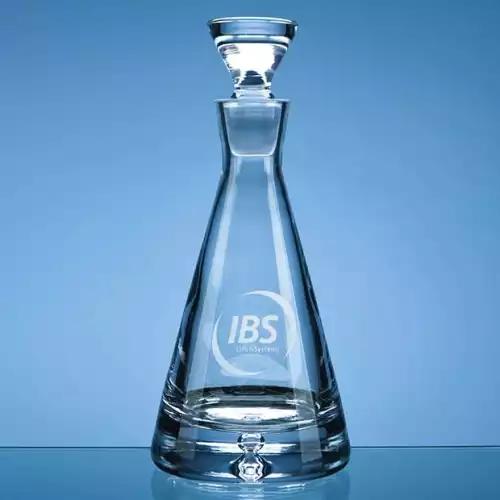 0.75ltr Handmade Bubble Base Pyramid Decanter