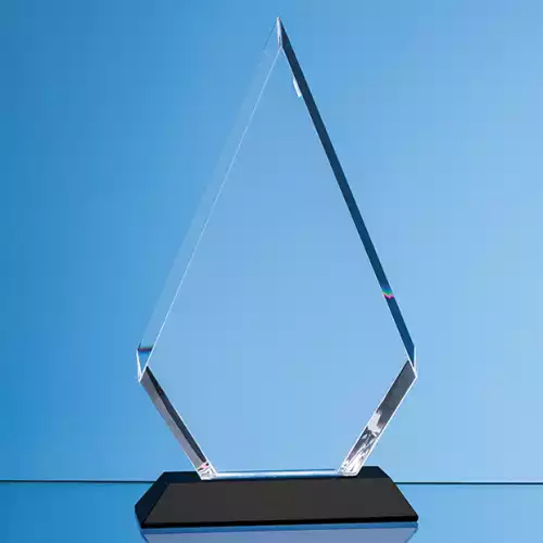 18cm Optical Crystal Facet Diamond Award on an Onyx Back Base