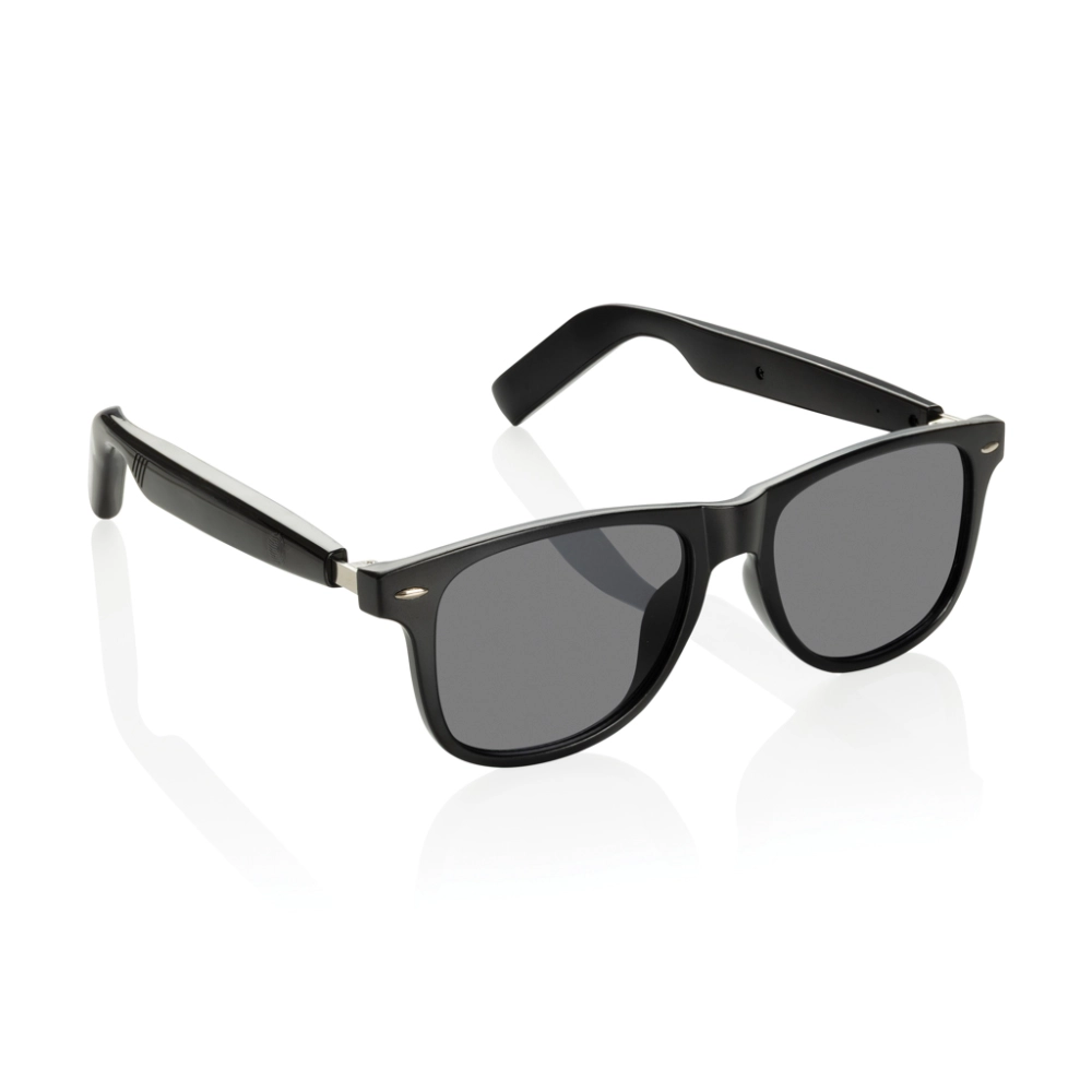 Miro AI-powered Audio Glasses with translation function