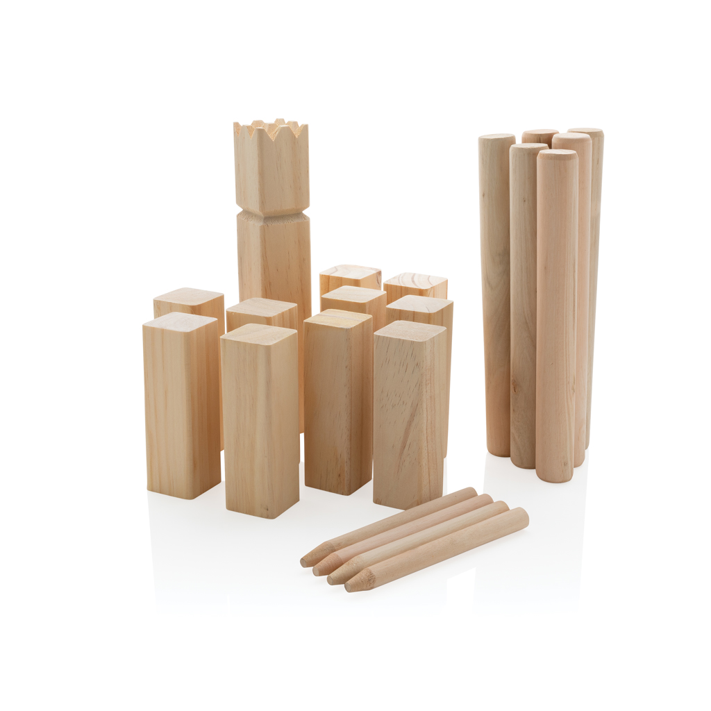 Wooden kubb set